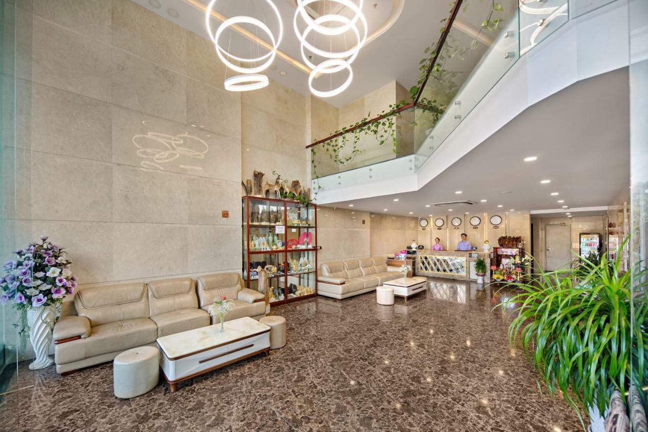 Lavender Riverside Hotel Da Nang Exterior photo